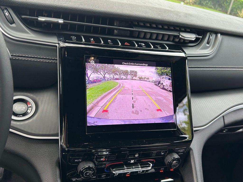 new 2025 Jeep Grand Cherokee L car, priced at $40,566