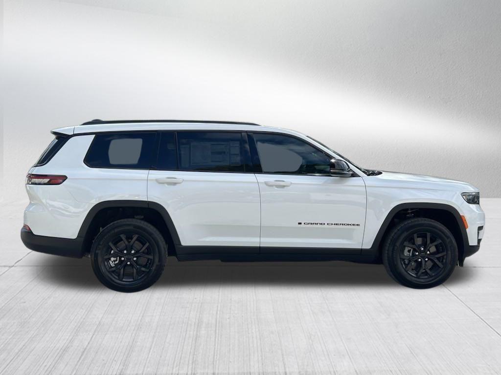 new 2024 Jeep Grand Cherokee L car, priced at $39,191