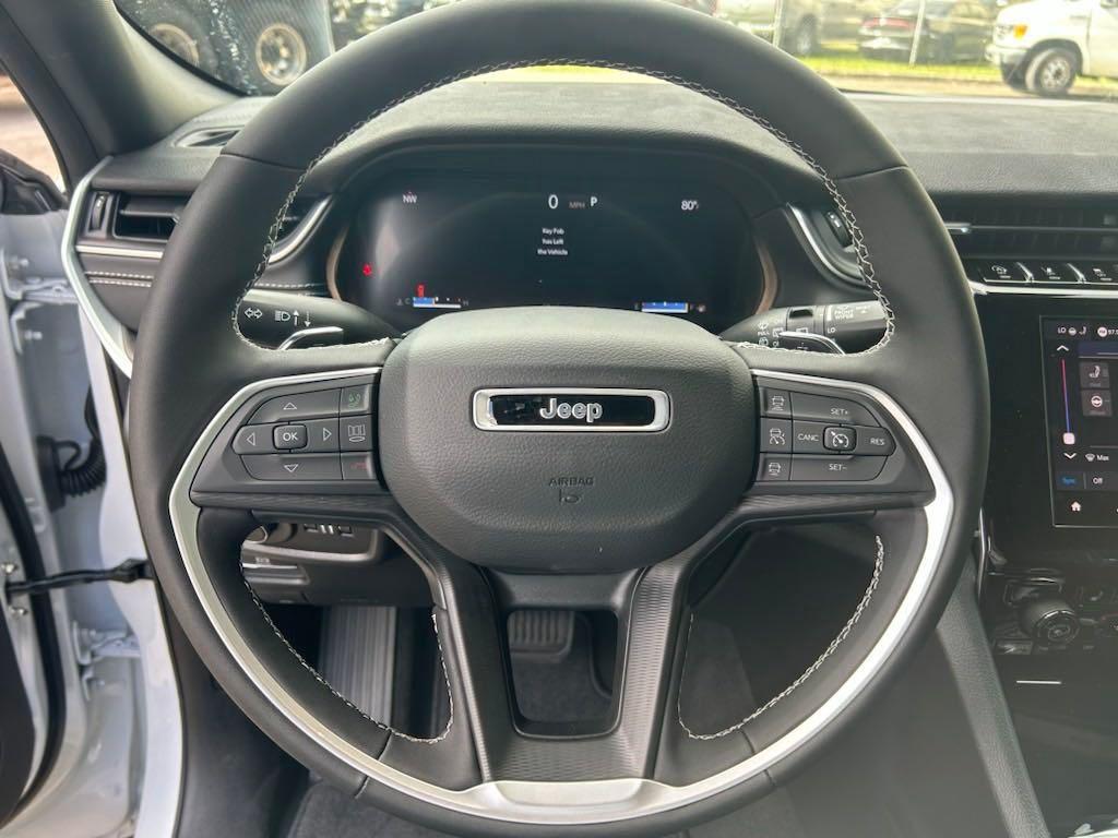 new 2024 Jeep Grand Cherokee L car, priced at $39,191