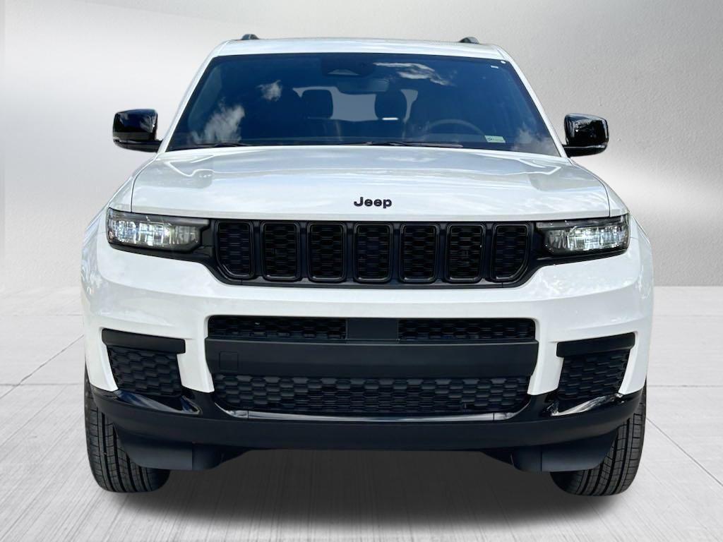 new 2024 Jeep Grand Cherokee L car, priced at $39,191