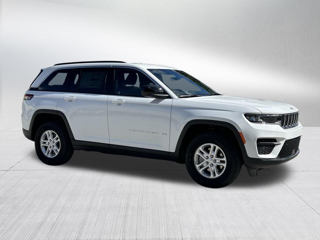 new 2025 Jeep Grand Cherokee car, priced at $34,587