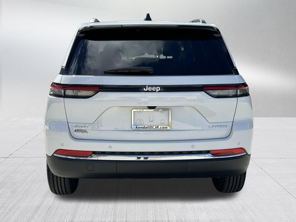 new 2025 Jeep Grand Cherokee car, priced at $34,587