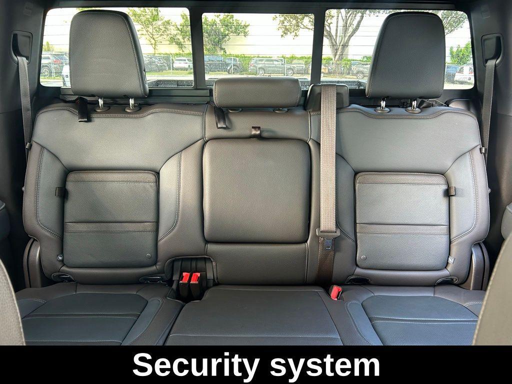 used 2021 GMC Sierra 1500 car, priced at $38,996