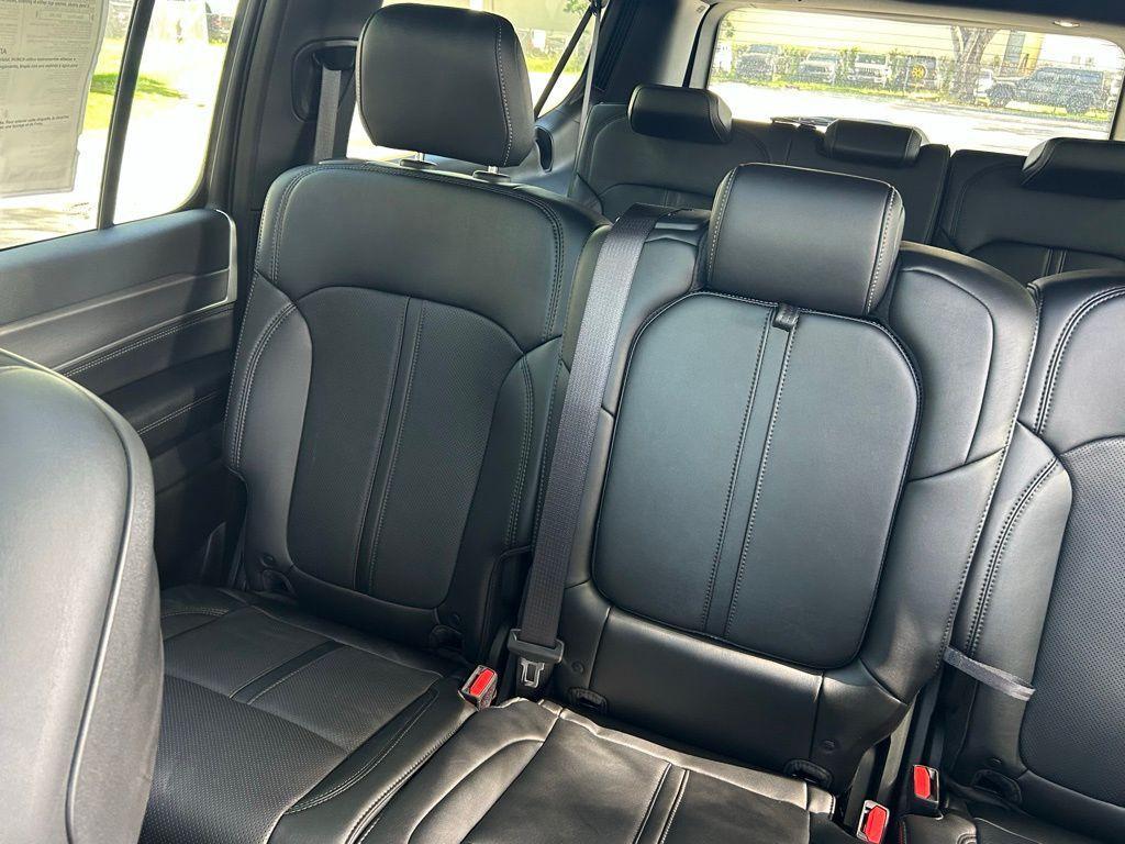 new 2025 Jeep Wagoneer L car, priced at $79,121