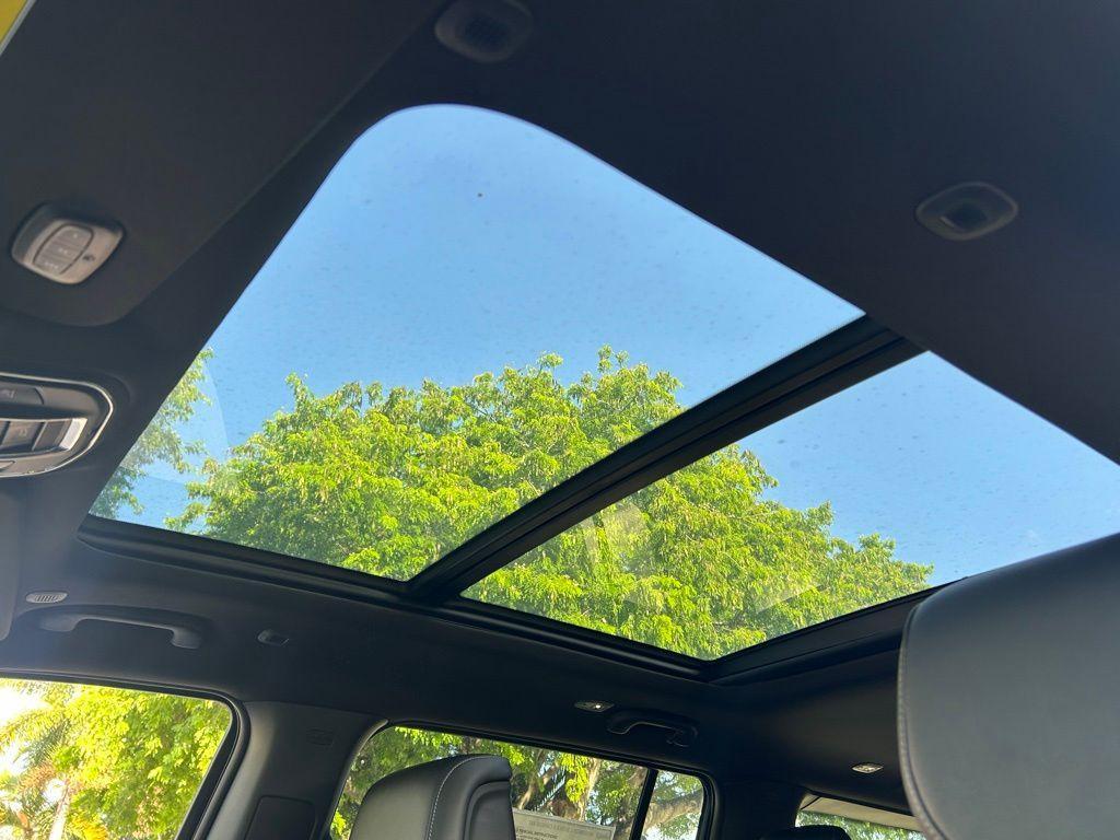 new 2025 Jeep Wagoneer L car, priced at $79,121