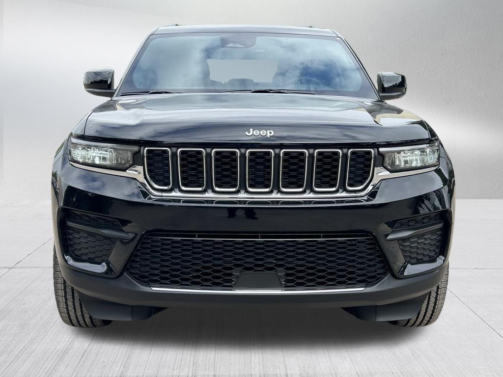 new 2025 Jeep Grand Cherokee car, priced at $33,377