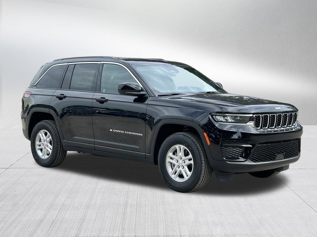 new 2025 Jeep Grand Cherokee car, priced at $33,377