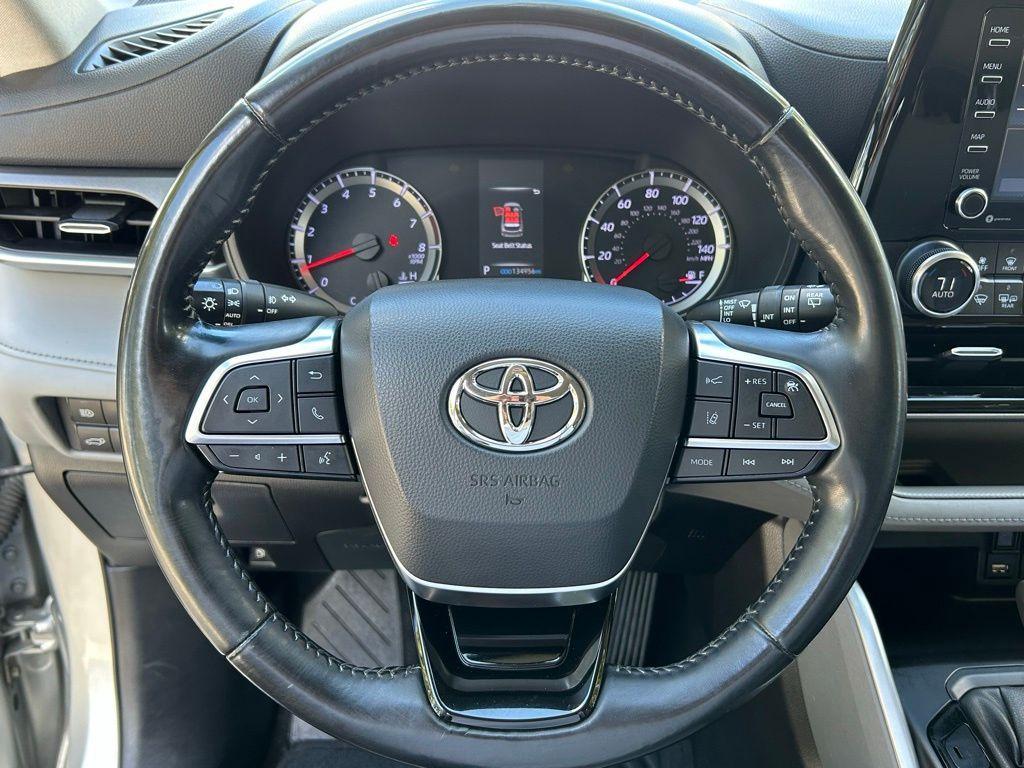 used 2021 Toyota Highlander car, priced at $19,977