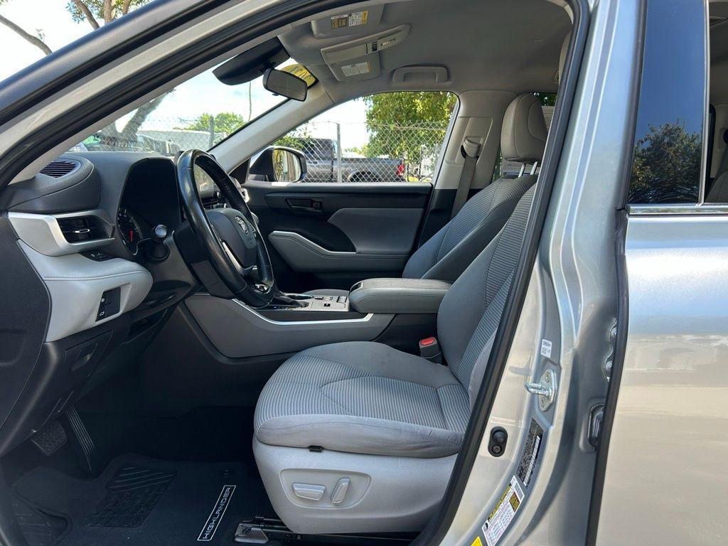 used 2021 Toyota Highlander car, priced at $19,977