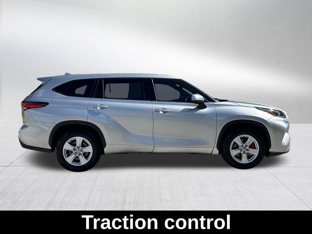 used 2021 Toyota Highlander car, priced at $19,977