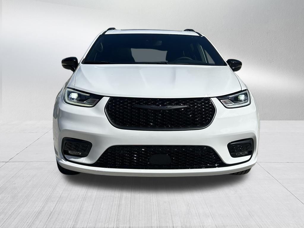 new 2026 Chrysler Pacifica car