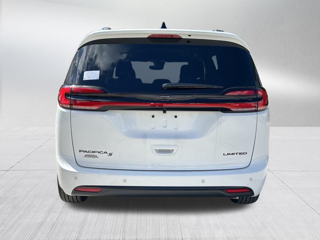 new 2026 Chrysler Pacifica car