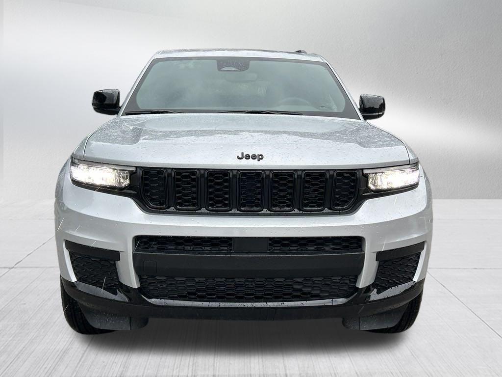 new 2024 Jeep Grand Cherokee L car, priced at $39,050