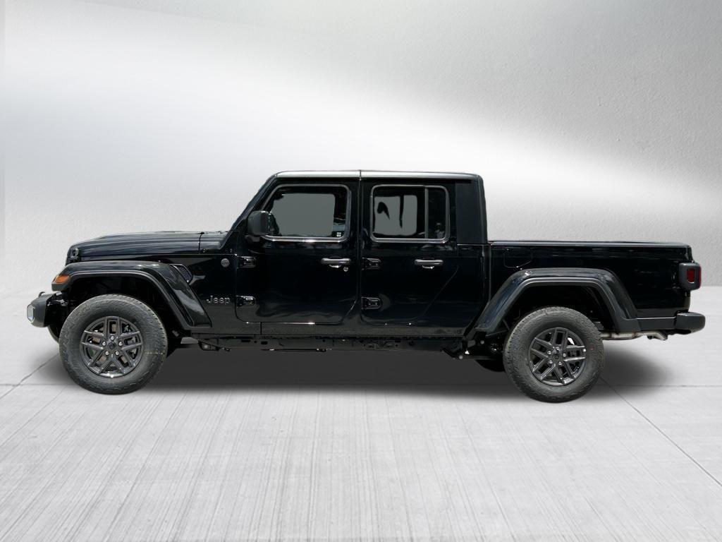 new 2025 Jeep Gladiator car, priced at $44,908