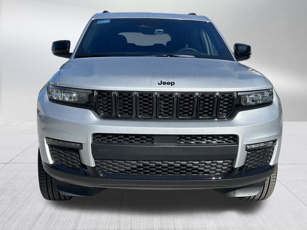 new 2025 Jeep Grand Cherokee L car, priced at $42,576