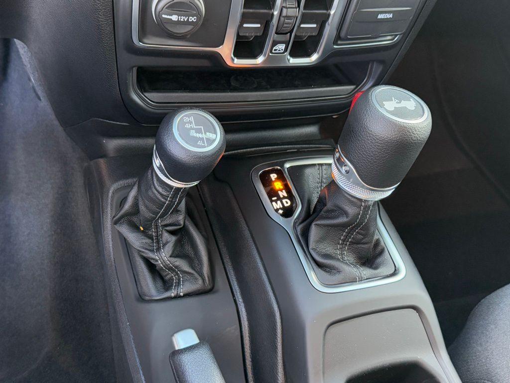 new 2025 Jeep Wrangler car, priced at $42,478