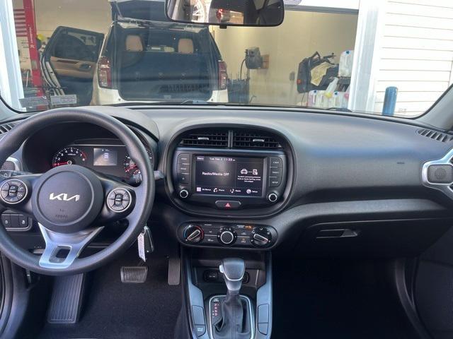 used 2022 Kia Soul car, priced at $17,999
