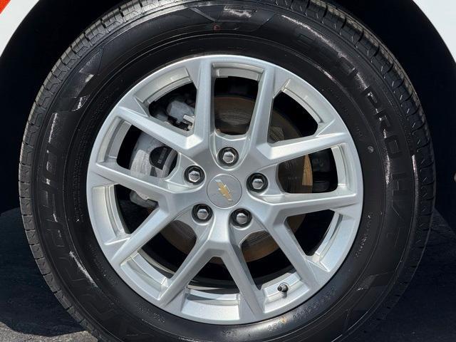 used 2022 Chevrolet Equinox car, priced at $24,999