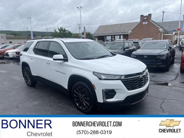 used 2022 Chevrolet Traverse car, priced at $35,999