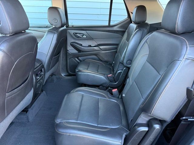 used 2021 Chevrolet Traverse car, priced at $33,999