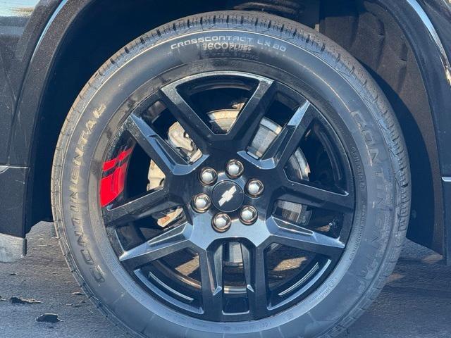 used 2021 Chevrolet Traverse car, priced at $33,999