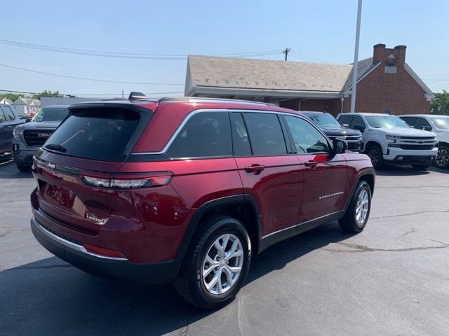 used 2023 Jeep Grand Cherokee car, priced at $38,999