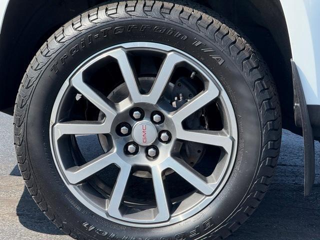 used 2020 GMC Canyon car, priced at $30,999