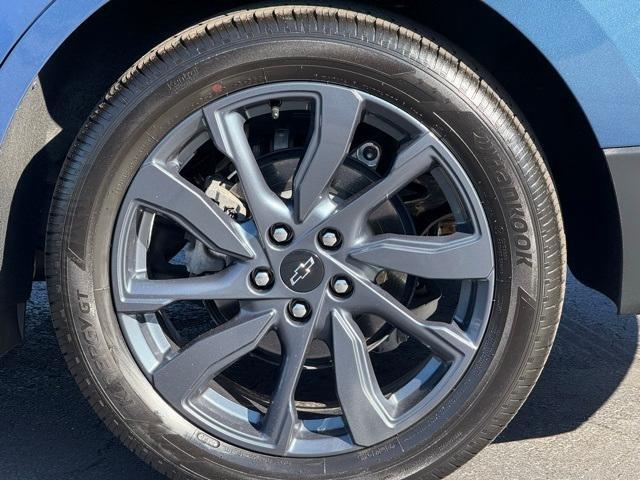 used 2024 Chevrolet Equinox car, priced at $29,999