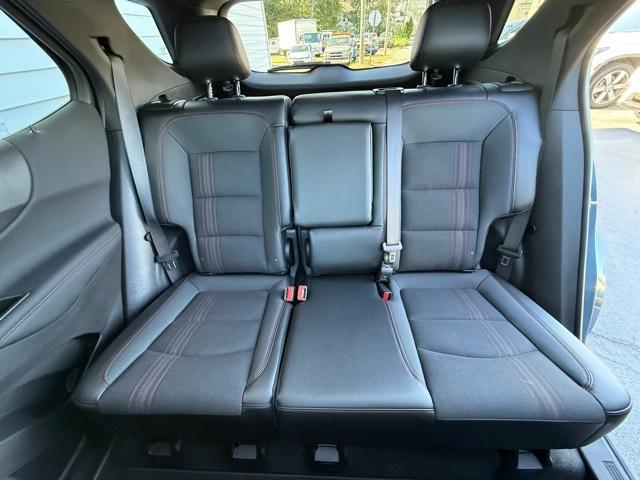 used 2024 Chevrolet Equinox car, priced at $29,999