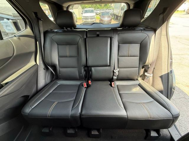 used 2022 Chevrolet Equinox car, priced at $26,999