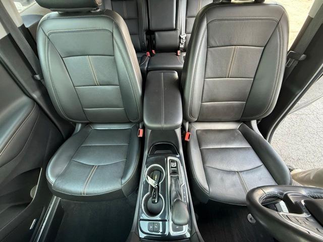 used 2022 Chevrolet Equinox car, priced at $26,999