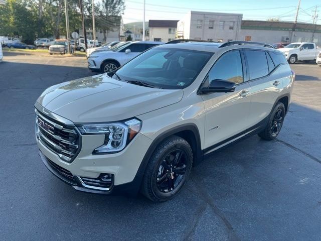 used 2022 GMC Terrain car, priced at $24,999
