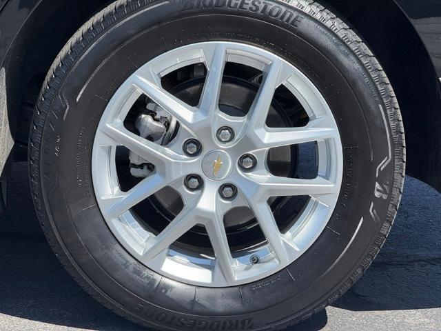 used 2022 Chevrolet Equinox car, priced at $24,999