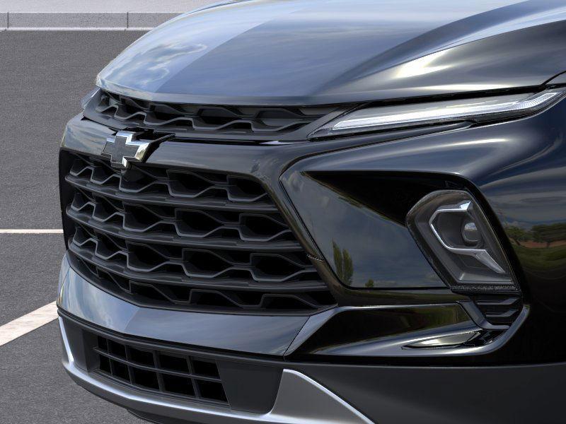 new 2025 Chevrolet Blazer car, priced at $41,015