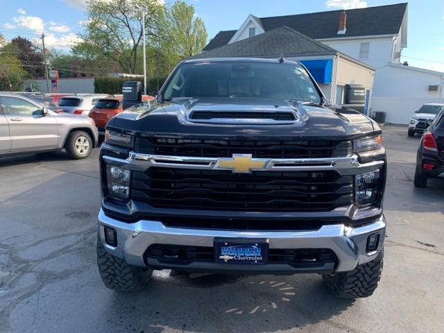 used 2024 Chevrolet Silverado 2500 car, priced at $72,999