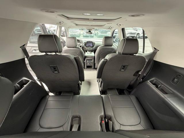 used 2020 Chevrolet Traverse car, priced at $27,999