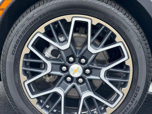 used 2023 Chevrolet Blazer car, priced at $31,999