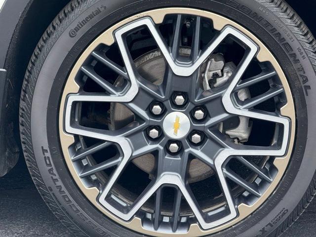 used 2023 Chevrolet Blazer car, priced at $31,999