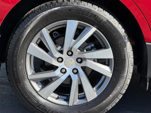 used 2023 Chevrolet Equinox car, priced at $26,999
