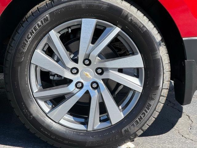 used 2023 Chevrolet Equinox car, priced at $26,999