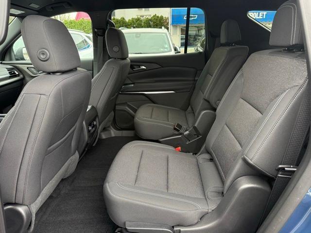 used 2025 Chevrolet Traverse car, priced at $40,999