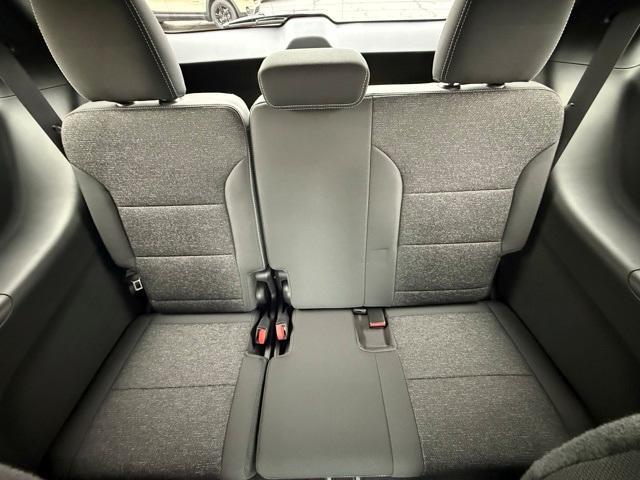 used 2025 Chevrolet Traverse car, priced at $40,999