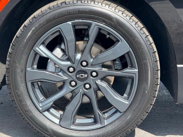 used 2022 Chevrolet Equinox car, priced at $25,999