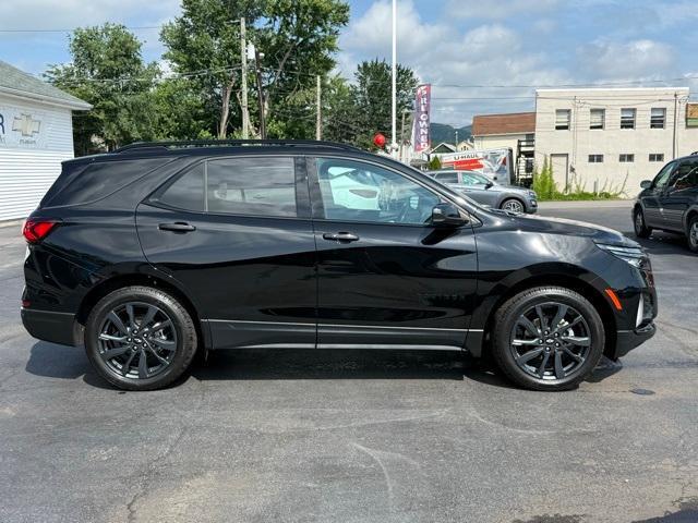 used 2022 Chevrolet Equinox car, priced at $25,999