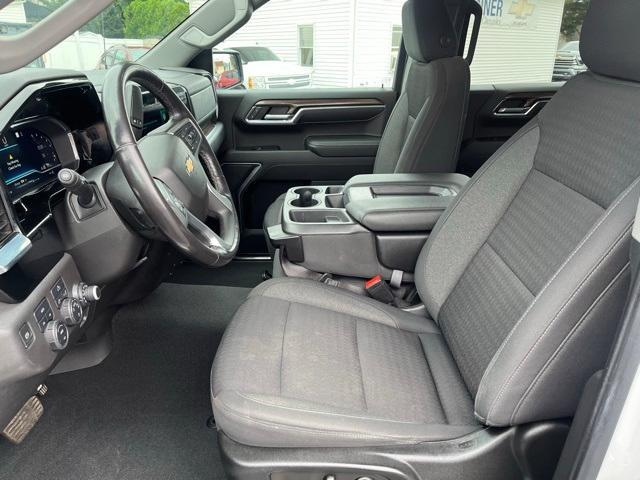 used 2022 Chevrolet Silverado 1500 car, priced at $35,999