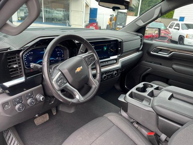 used 2022 Chevrolet Silverado 1500 car, priced at $35,999