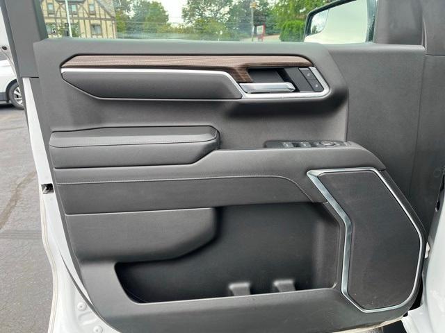 used 2022 Chevrolet Silverado 1500 car, priced at $35,999