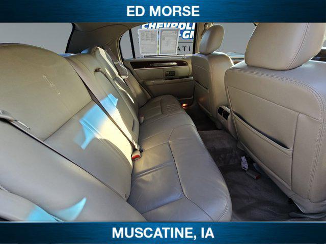 used 2010 Lincoln Town Car car, priced at $8,990