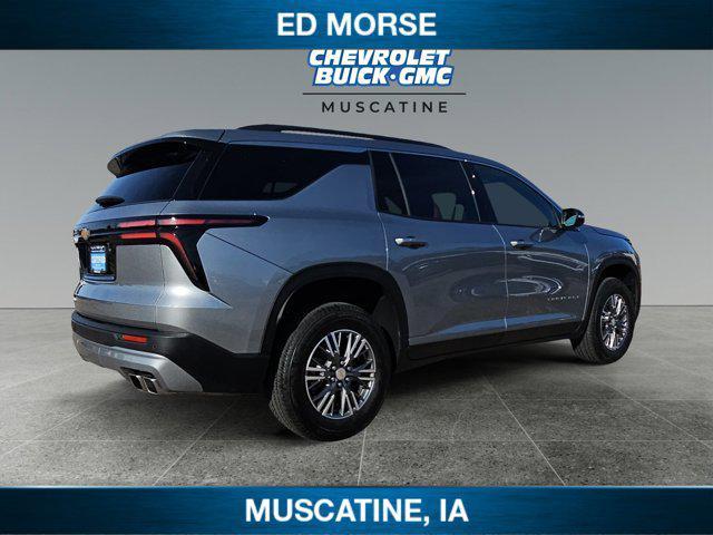 used 2025 Chevrolet Traverse car, priced at $38,990