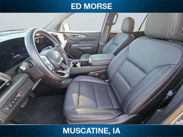 used 2025 Chevrolet Traverse car, priced at $38,990